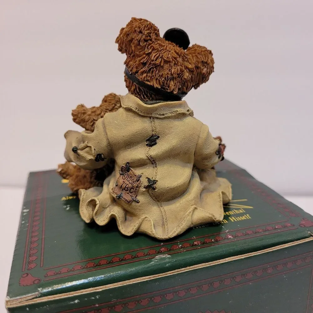 Boyds Bear Figurines, Dr. Harrison Griz...MD,‎ PHD, BUD, Style #228309, 2E/3540
